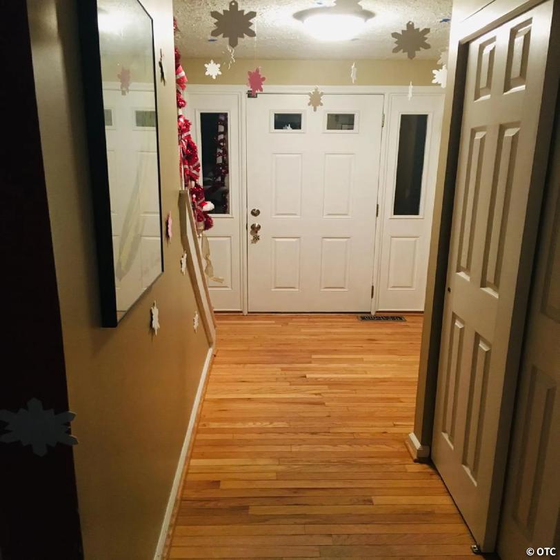 Creative Shapes Etc. - Small Single Color Creative Foam Craft Cut-outs - Snowflake