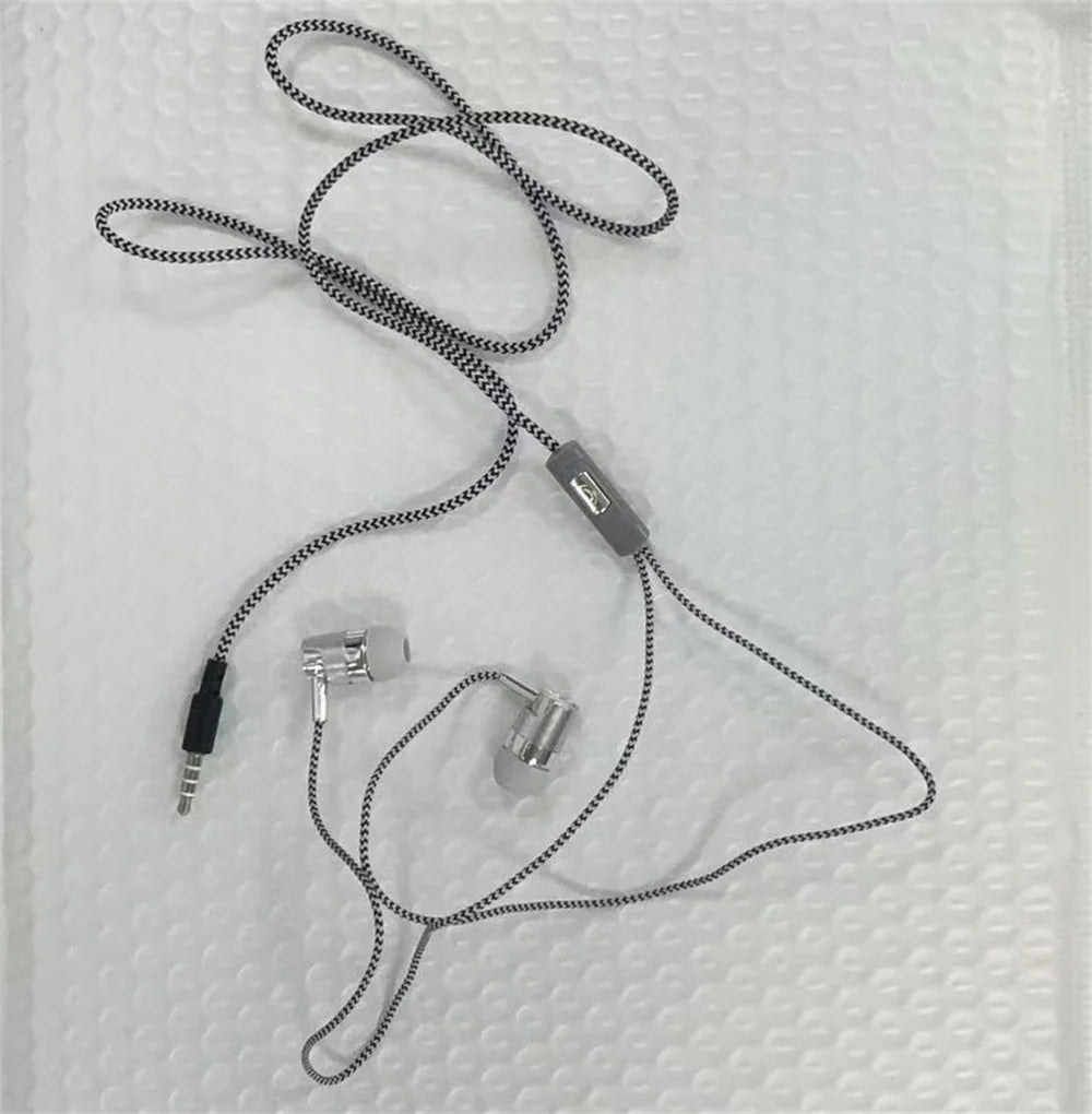 Wired In-ear Earphone In Ear Noise Cancellation Ergonomic Design Stereo Sports Music Headphones For Mobile Phone Everyday Use